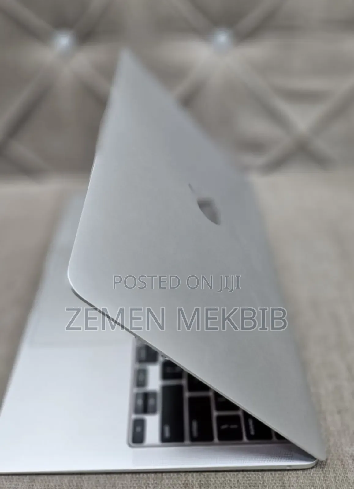 New Laptop Apple MacBook Air 2020 8GB Intel Core I5 SSD 512GB