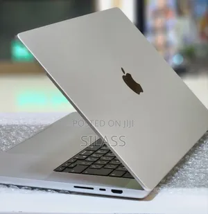 New Laptop Apple MacBook Pro M1 32GB Apple M1 Pro SSD 512GB