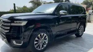 Toyota Land Cruiser 2023 Black
