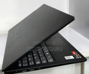 New Laptop Lenovo Ideapad V14 IGL 8GB AMD Ryzen 3 SSD 256GB