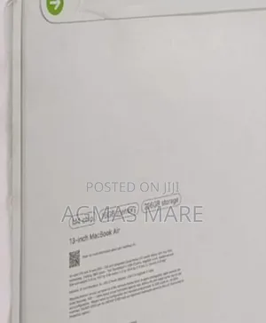 Photo - New Laptop Apple MacBook Air 2025 M4 13-Inch 16GB Apple M4 SSD 256GB