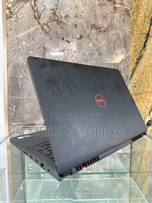 New Laptop Dell Inspiron 15 8GB Intel Core I7 SSD 256GB