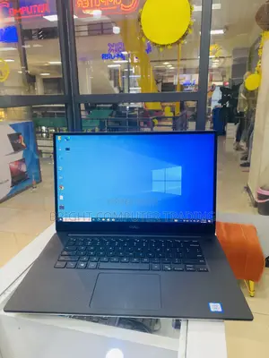 Photo - New Laptop Dell 16GB Intel Core I7 SSD 512GB