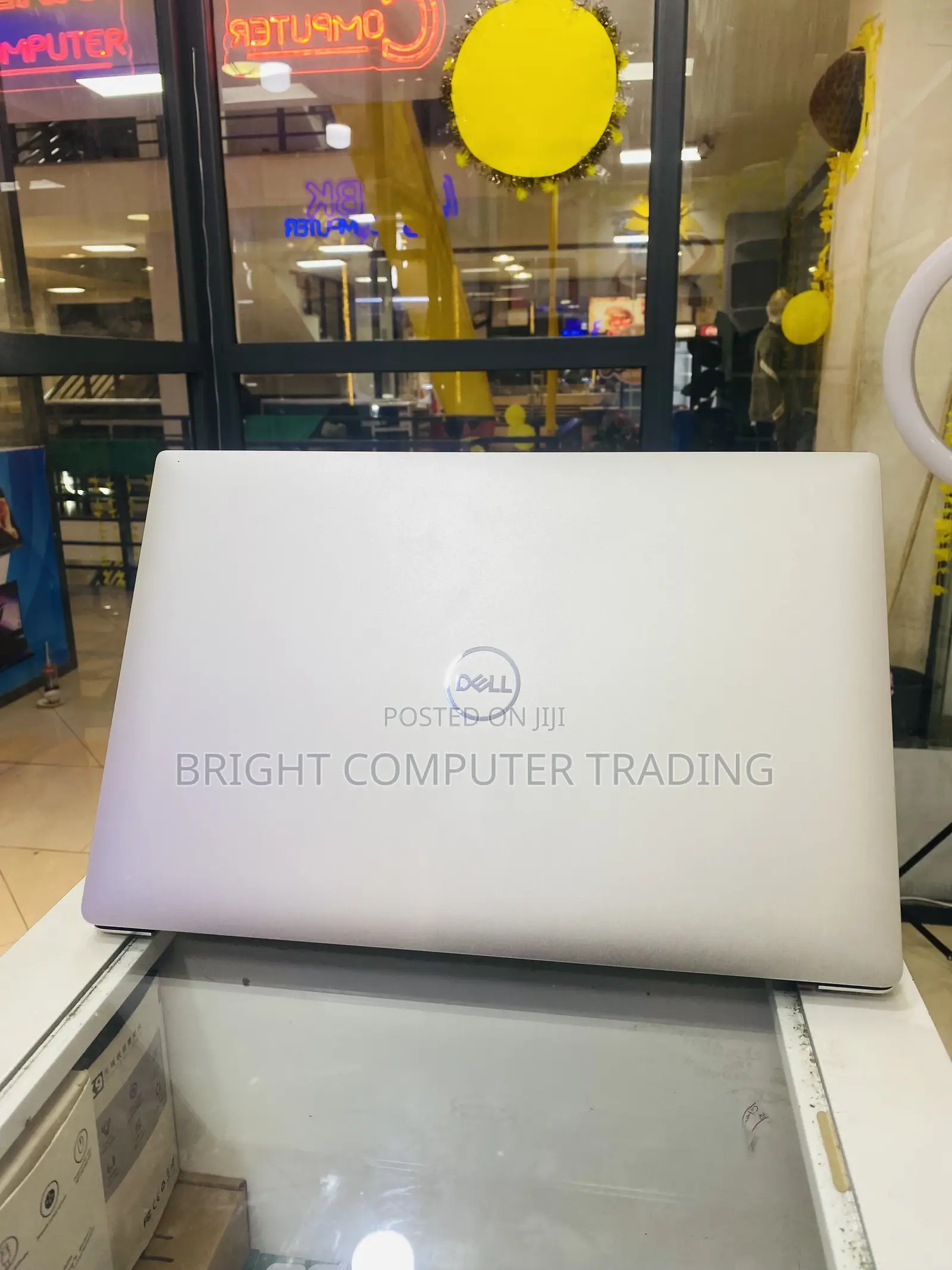 New Laptop Dell 16GB Intel Core I7 SSD 512GB