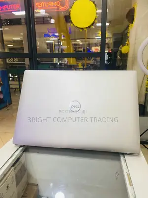 New Laptop Dell 16GB Intel Core I7 SSD 512GB