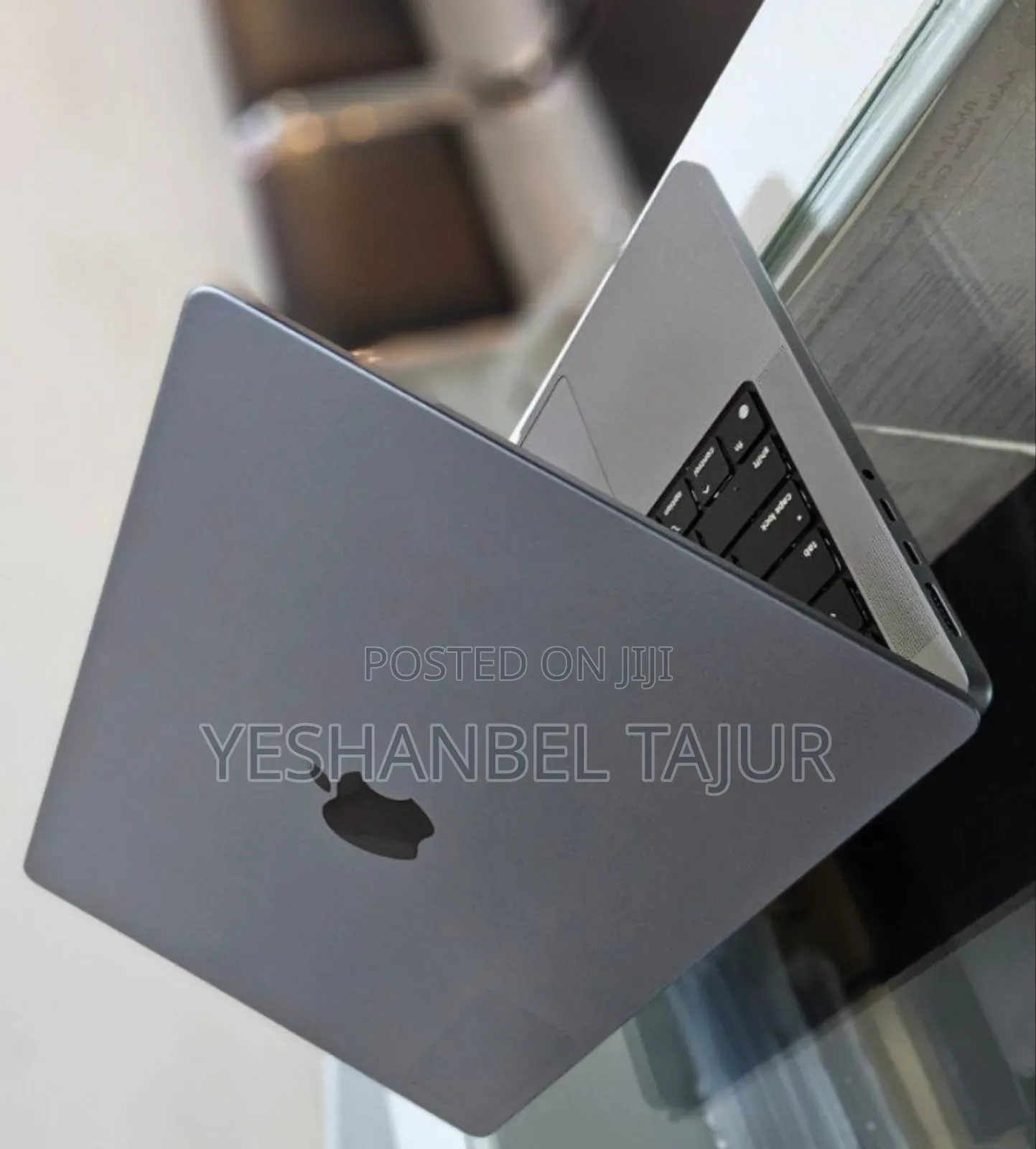 New Laptop Apple MacBook Pro M1 16GB Apple M1 Pro SSD 512GB