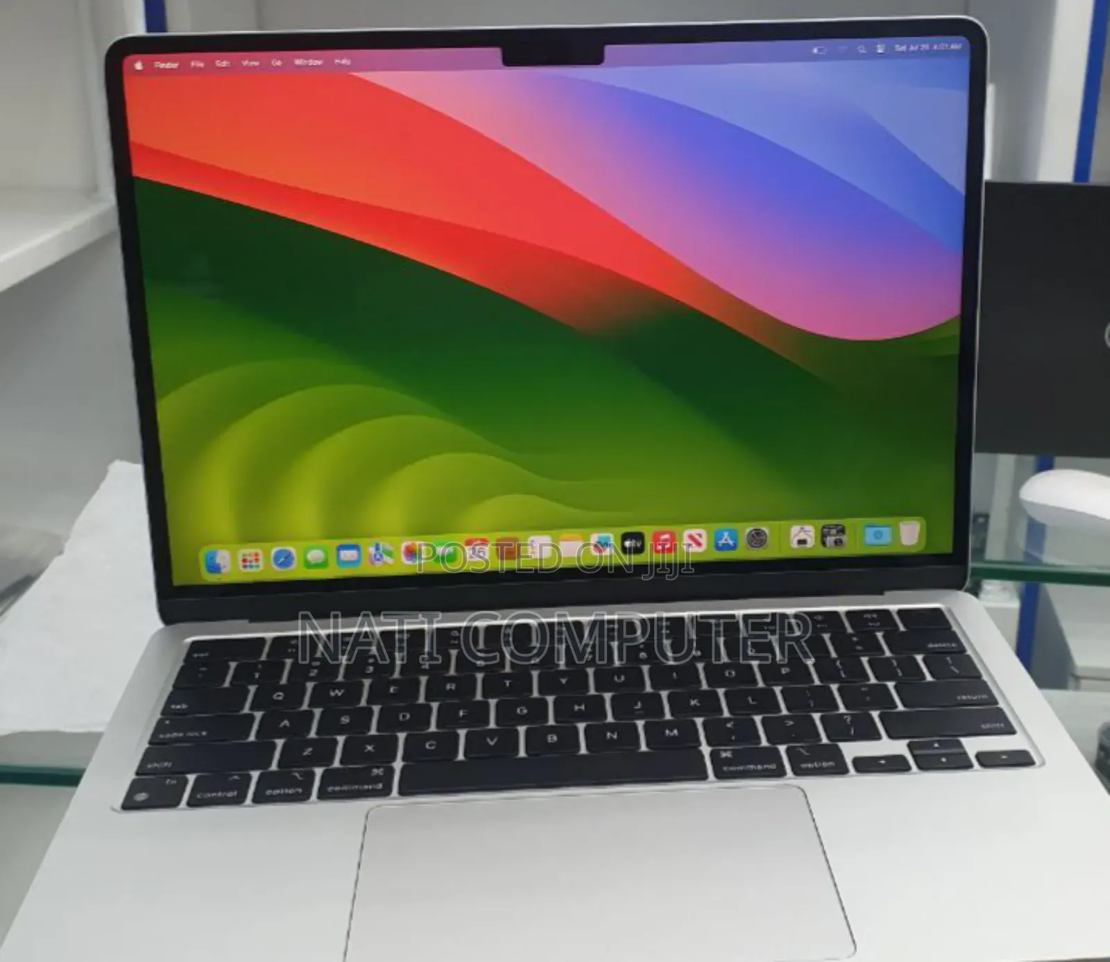New Laptop Apple MacBook Pro 2019 16GB Intel Core I9 SSD 512GB