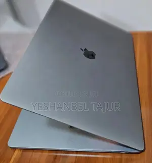 New Laptop Apple MacBook Pro 2019 16GB Intel Core I9 SSD 1T
