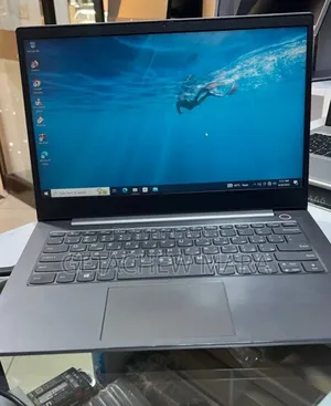 New Laptop Lenovo ThinkPad Yoga 8GB Intel Core I5 SSD 256GB