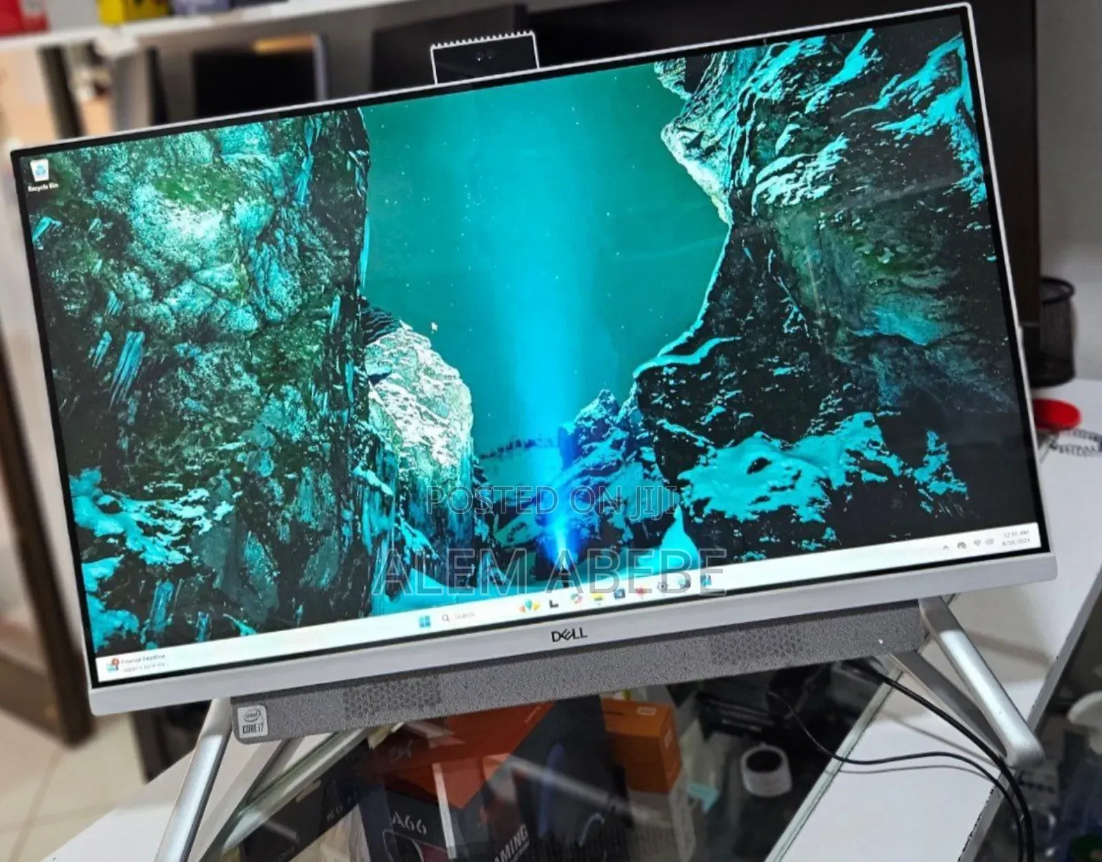 New Desktop Computer Dell Inspiron 3000 12GB Intel Core I7 SSD 512GB