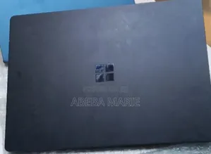 New Laptop Microsoft Surface Laptop 2 16GB Intel Core I7 SSD 512GB