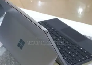 New Laptop Microsoft Surface Pro 5 16GB Intel Core I7 SSD 512GB