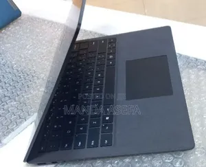 New Laptop Microsoft Surface Laptop 2 16GB Intel Core I7 SSD 512GB