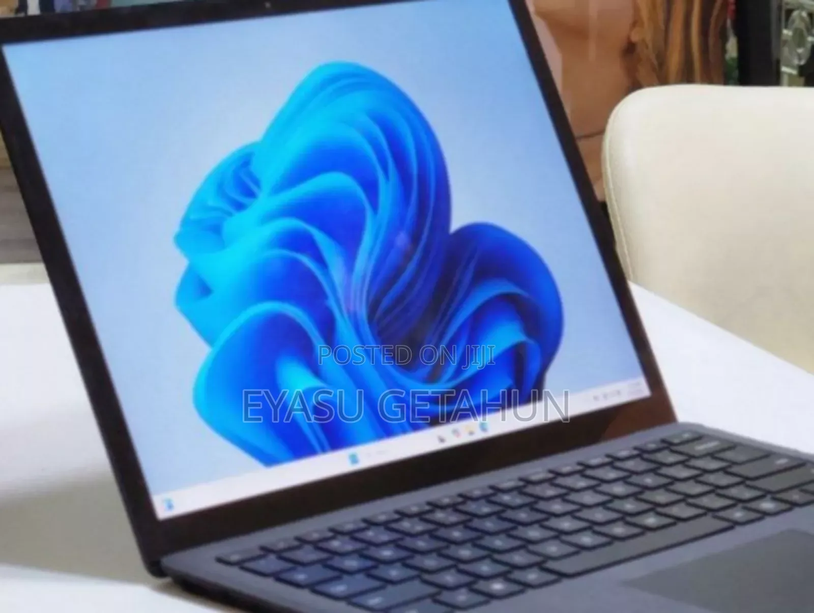 New Laptop Microsoft Surface 16GB Intel Core I7 SSD 512GB