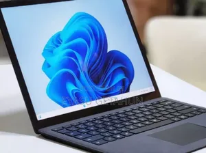 New Laptop Microsoft Surface 16GB Intel Core I7 SSD 512GB