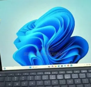 New Laptop Microsoft Surface Pro 5 16GB Intel Core I7 SSD 512GB