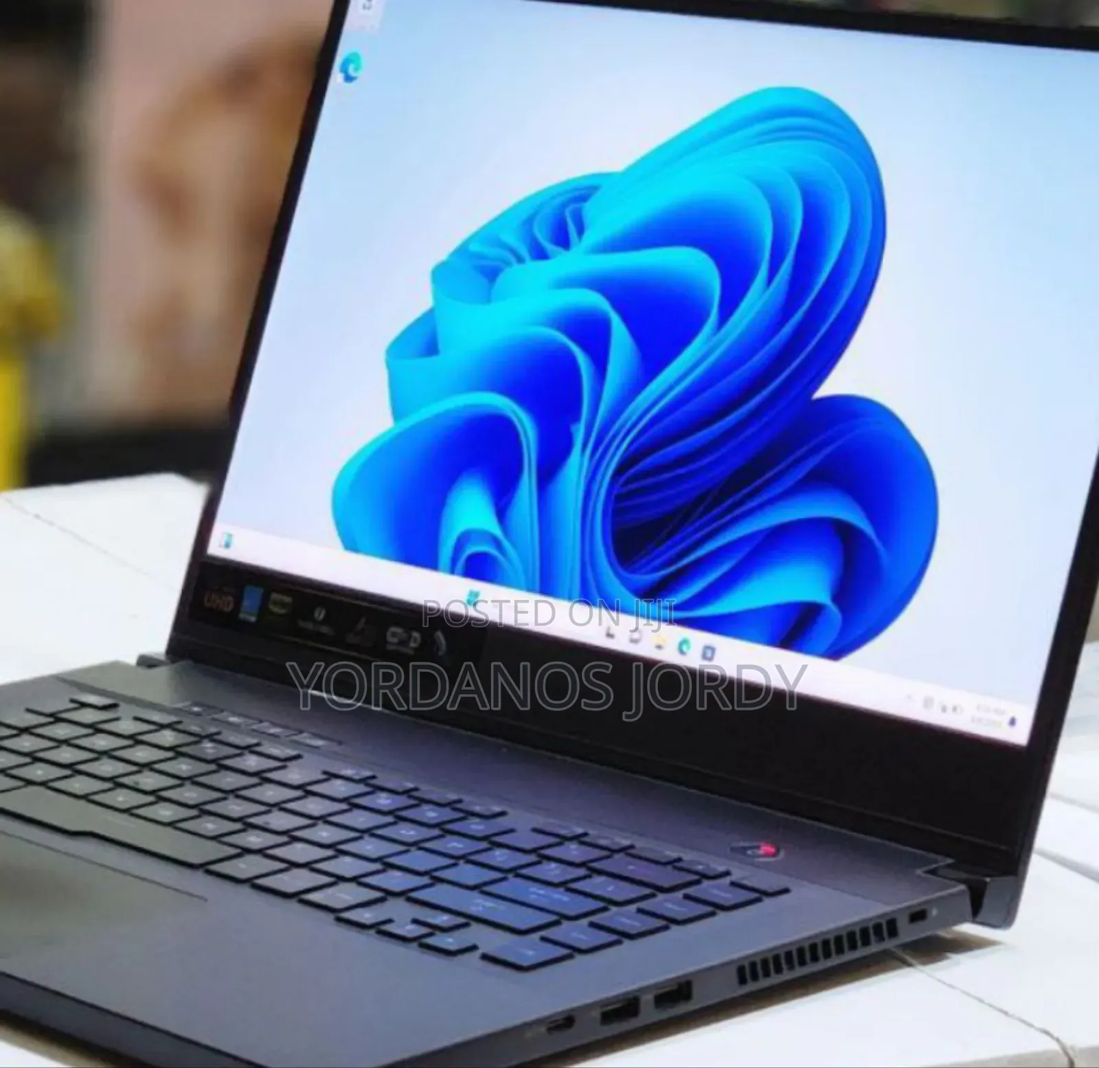 New Laptop Asus ROG Zephyrus G15 16GB Intel Core i7 SSD 512GB