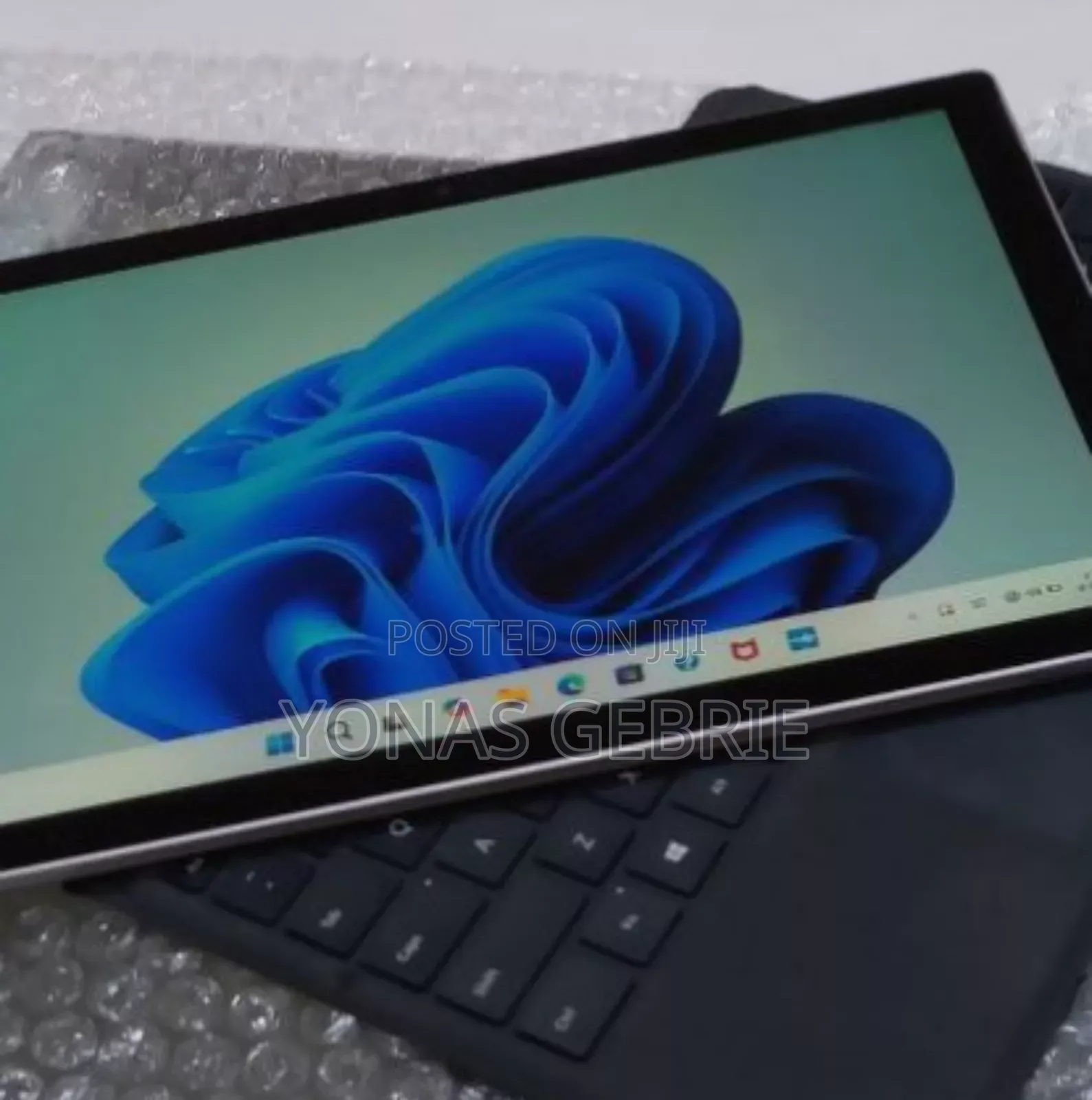 New Laptop Microsoft Surface Pro 5 16GB Intel Core I7 SSD 512GB