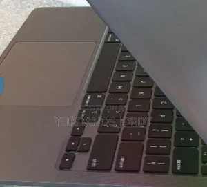 New Laptop Apple MacBook Air 2020 M1 8GB Apple M1 SSD 256GB