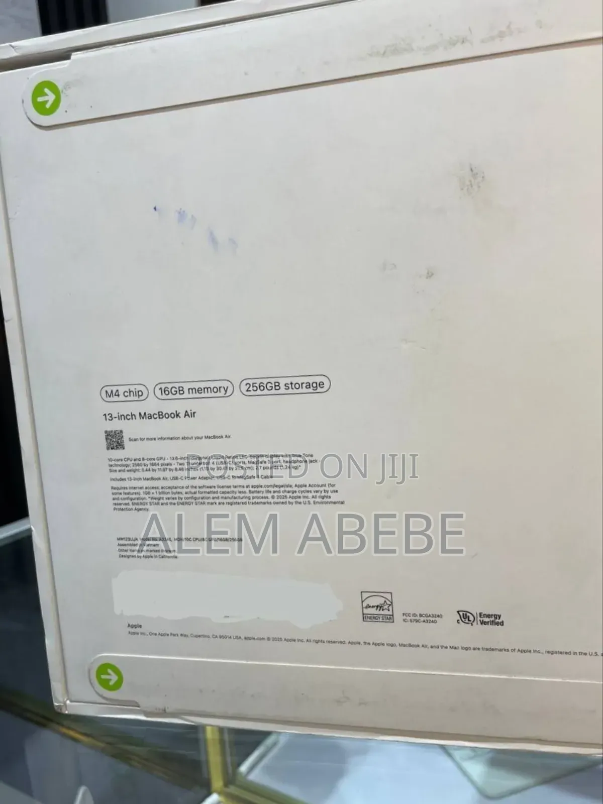 New Laptop Apple MacBook Air 16GB Apple M4 SSD 256GB