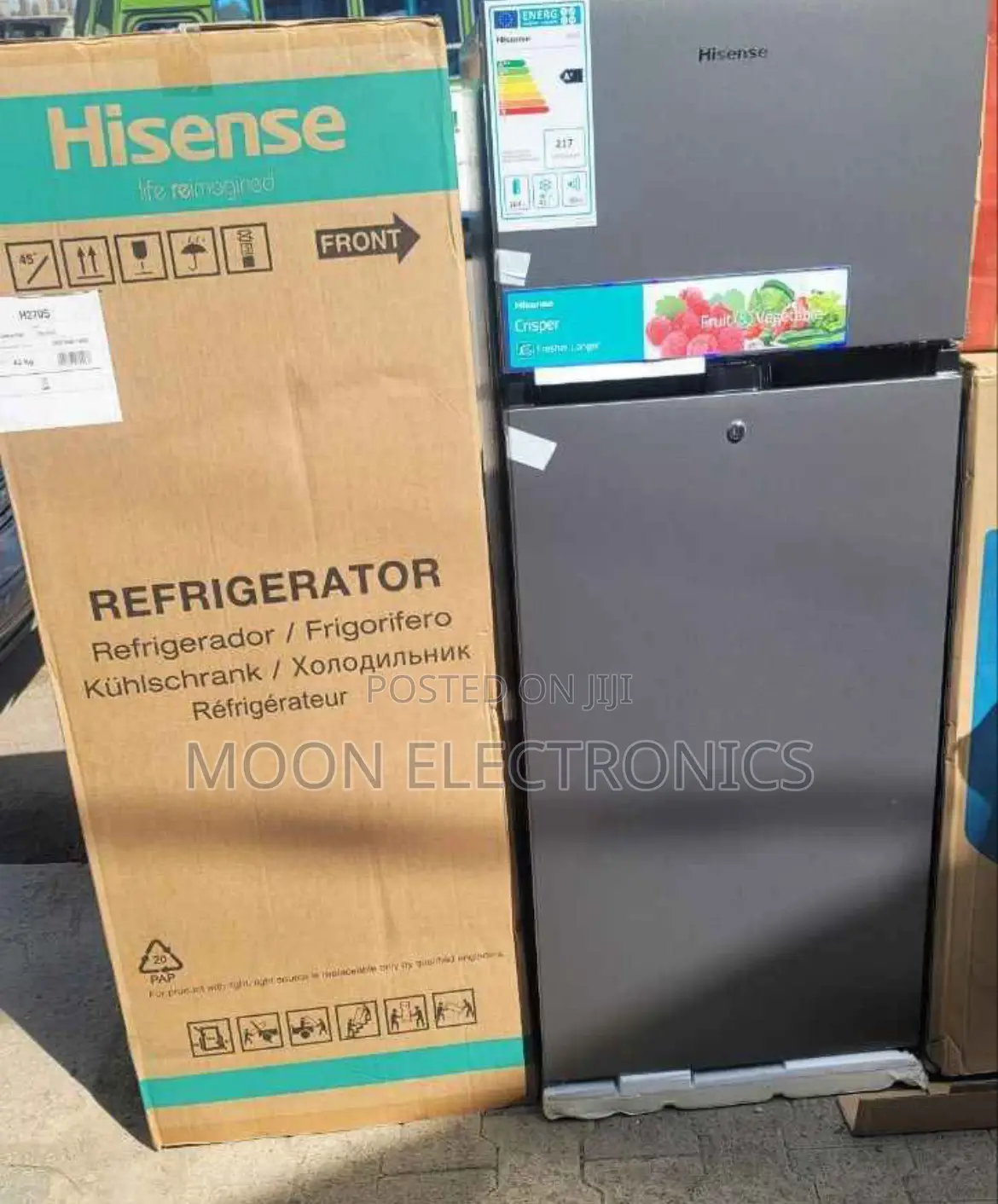 Hisense 270 L Refrigerator – Fresh Spacious!