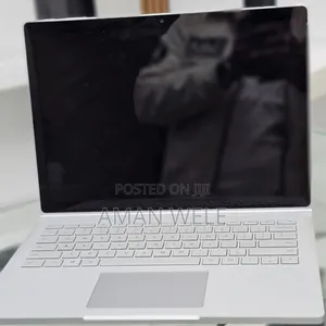 New Laptop Microsoft Surface 16GB Intel Core I7 SSD 256GB