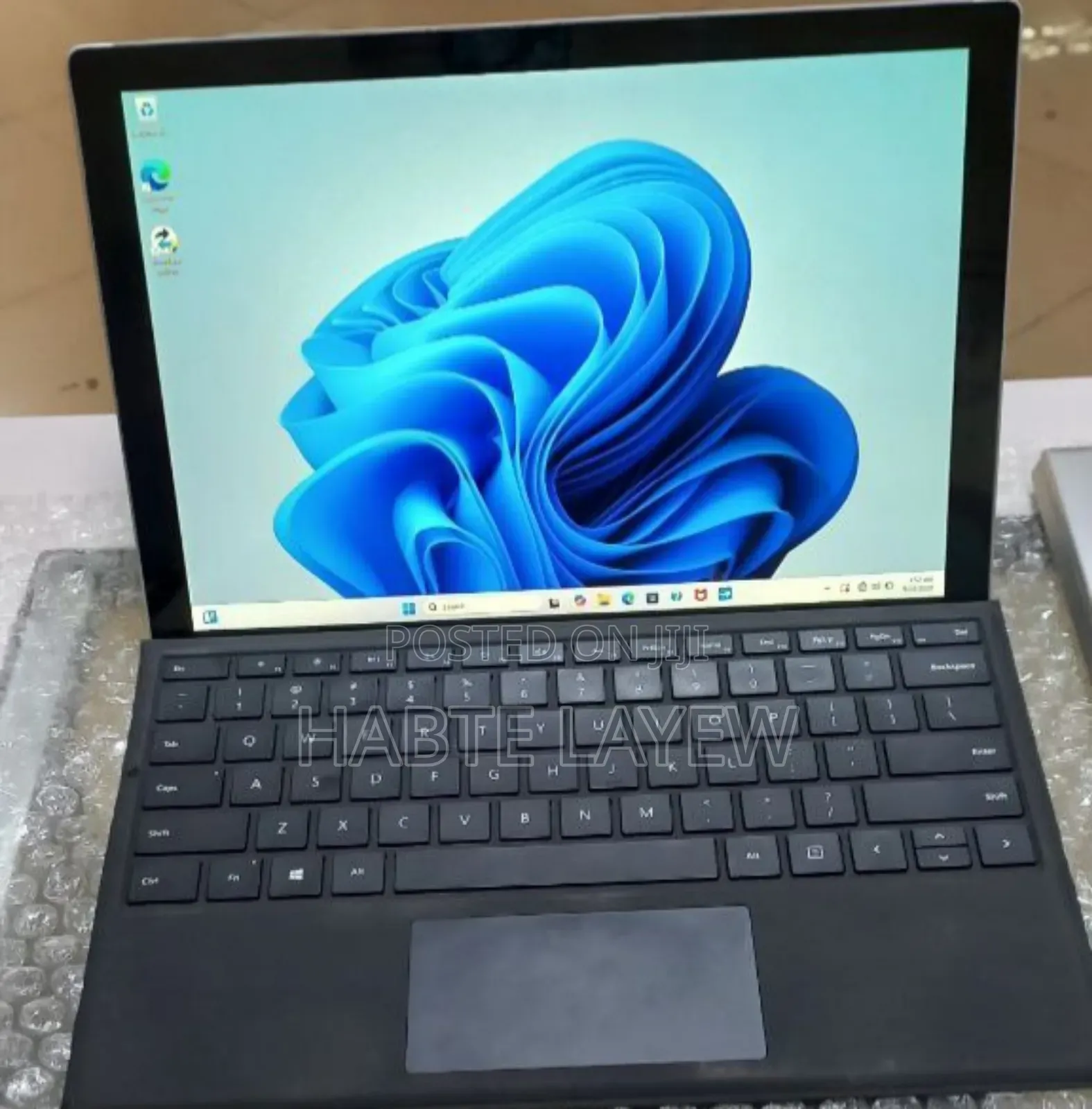 New Laptop Microsoft Surface 16GB Intel Core I7 SSD 512GB