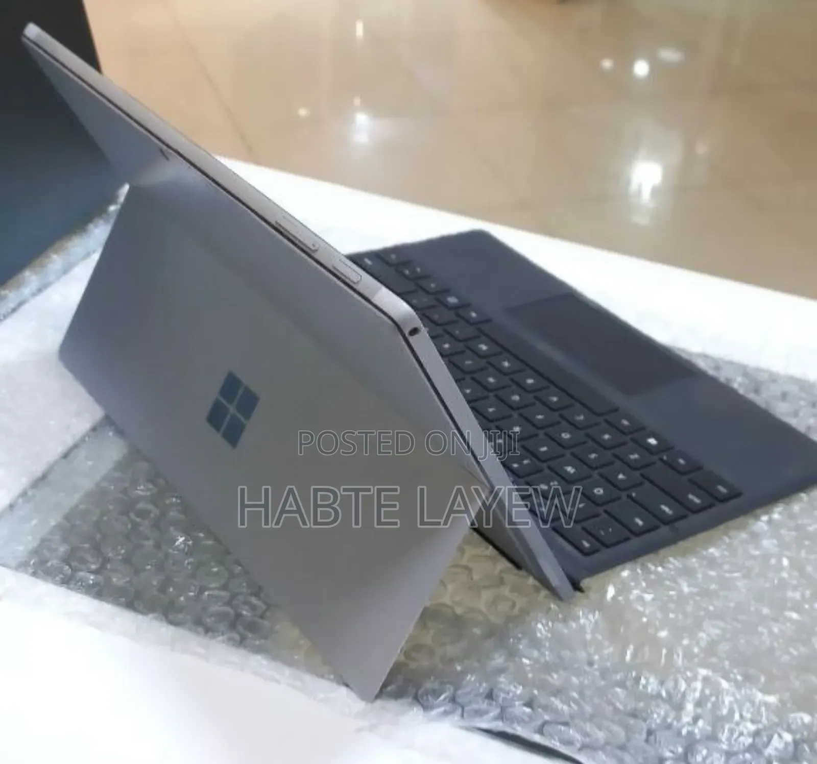 New Laptop Microsoft Surface 16GB Intel Core I7 SSD 512GB