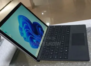 New Laptop Microsoft Surface 16GB Intel Core I7 SSD 512GB