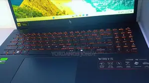 New Laptop Acer Nitro 17 16GB Intel Core i5 SSD 512GB