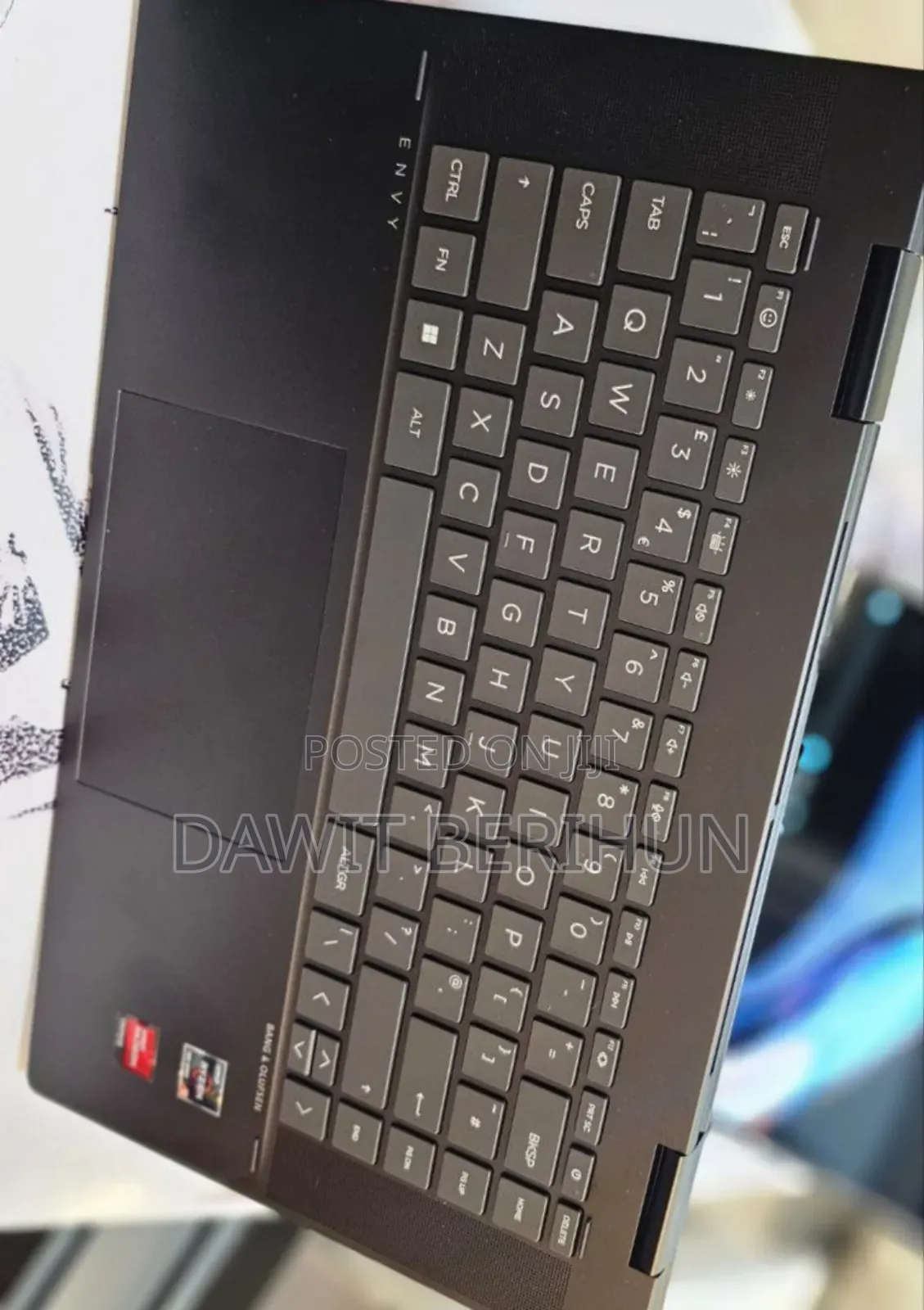 New Laptop HP Envy X360 8GB AMD Ryzen 5 SSD 256GB