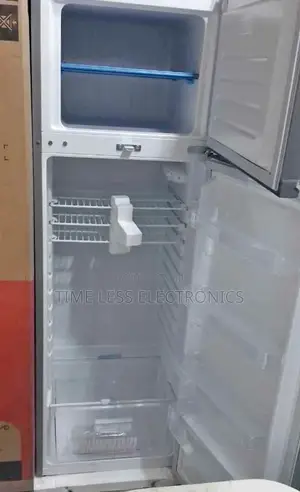 Boss 400 L Refrigerator – Spacious Efficient Cooling!