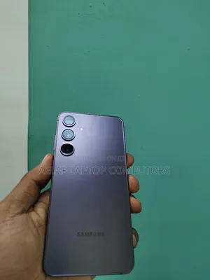 Photo - New Samsung Galaxy S24 256 GB Black