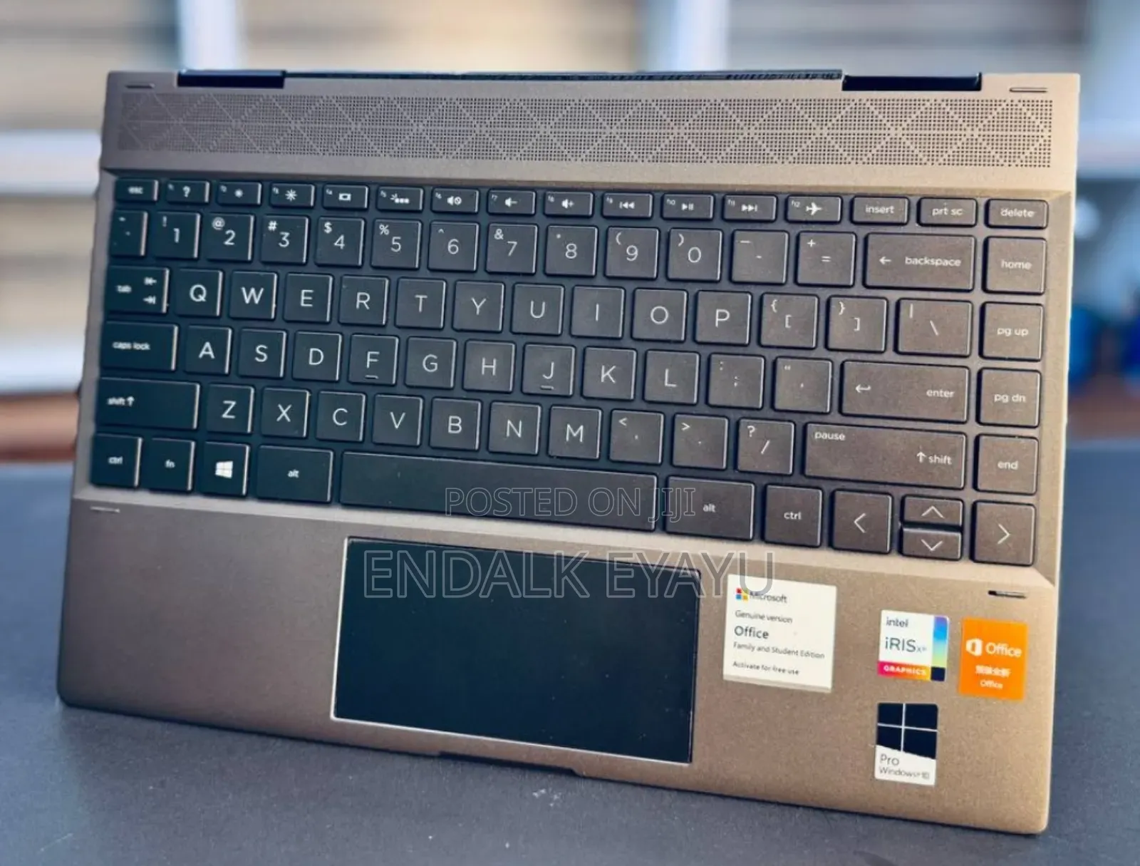 New Laptop HP Envy X360 8GB Intel Core I7 SSD 256GB