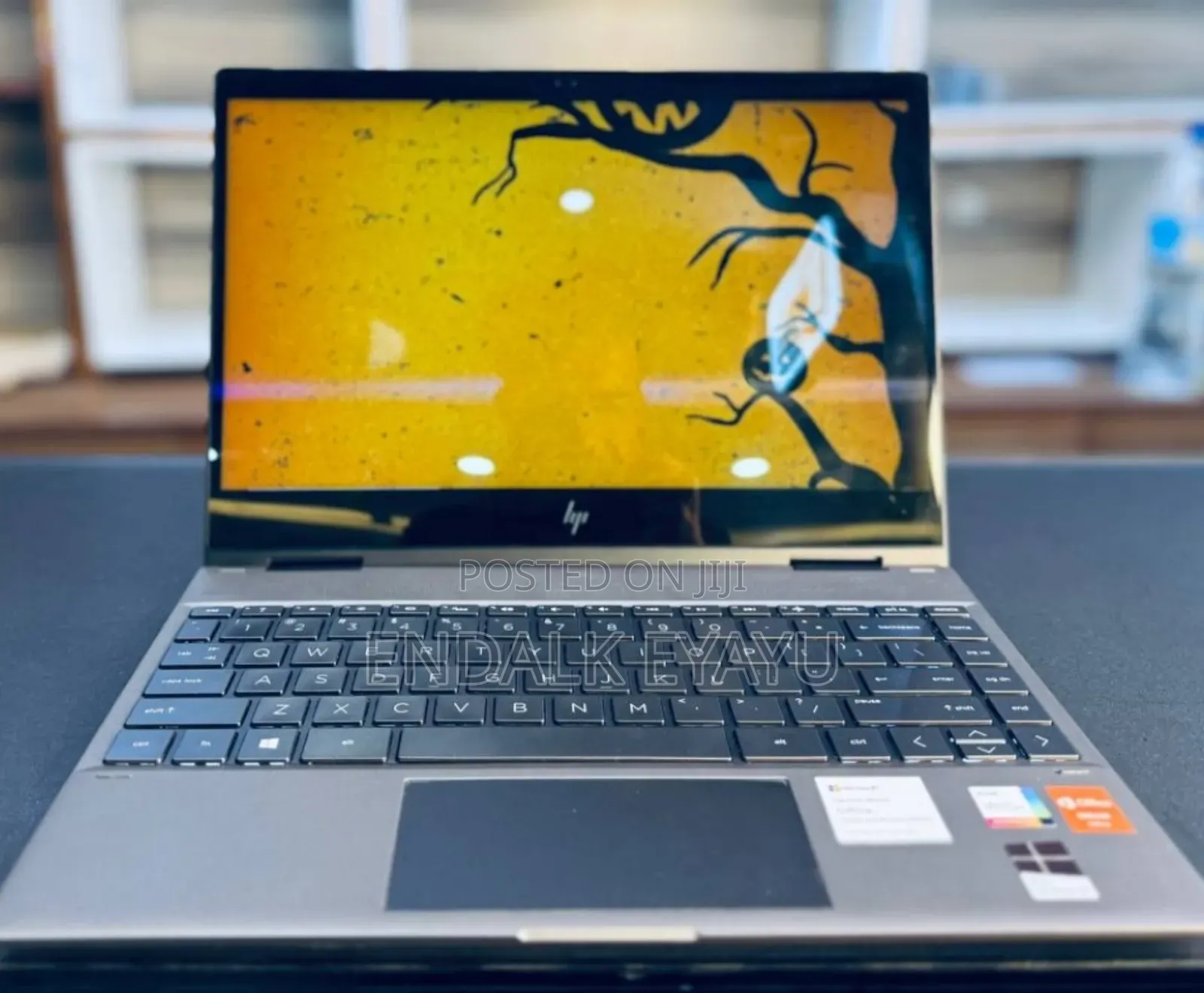 New Laptop HP Envy X360 8GB Intel Core I7 SSD 256GB