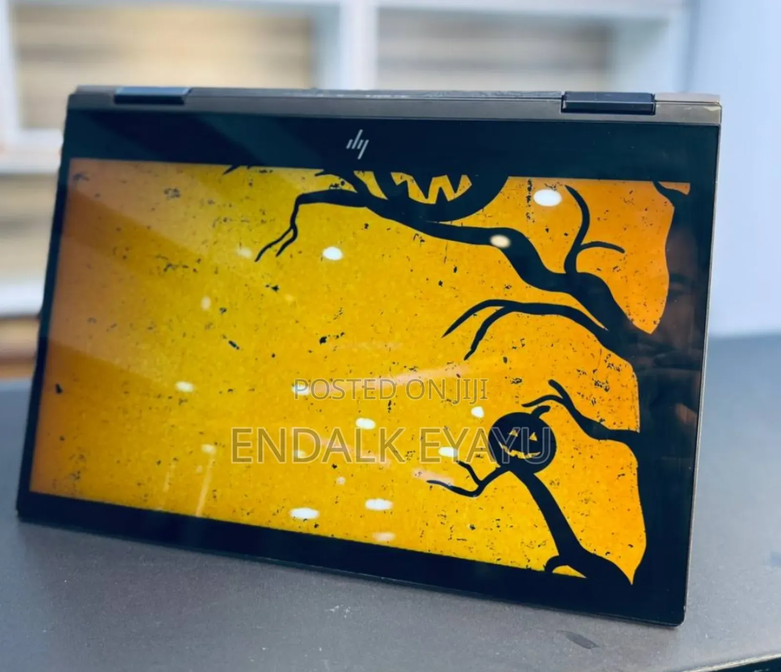 New Laptop HP Envy X360 8GB Intel Core I7 SSD 256GB