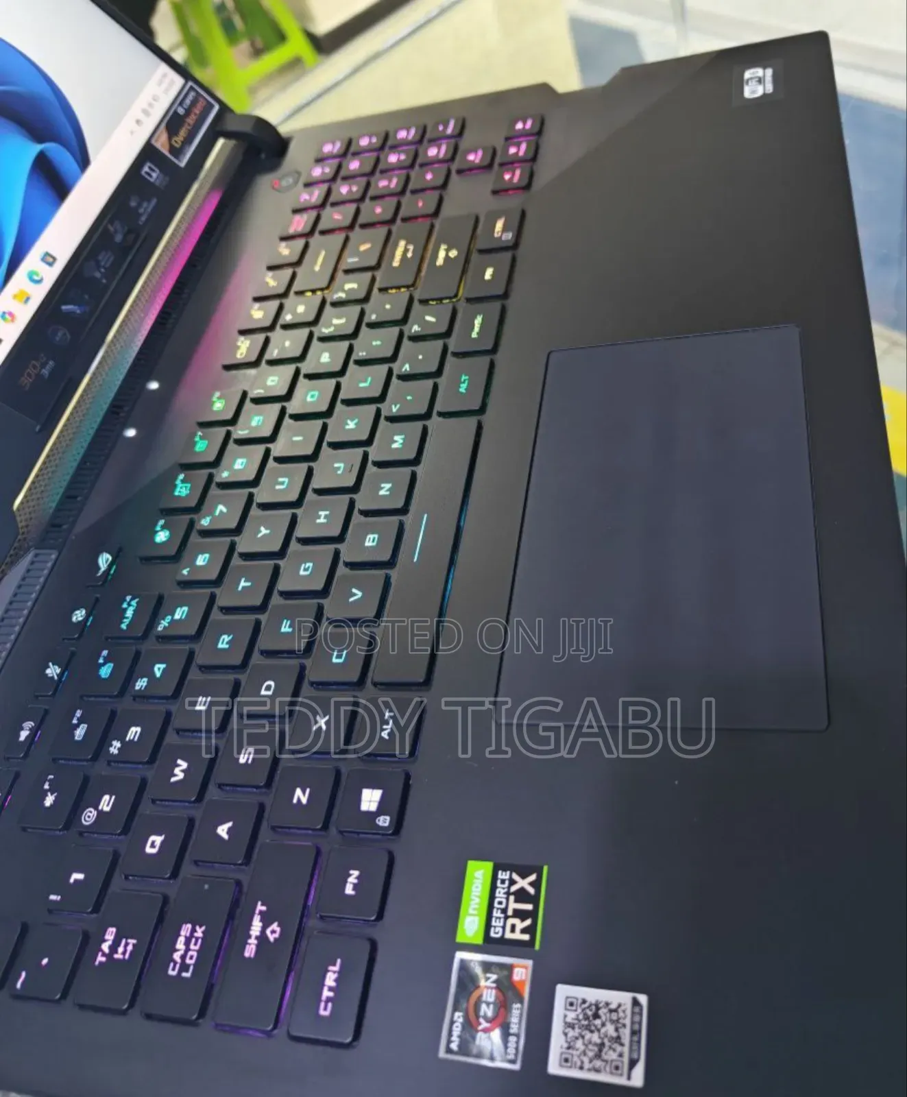 New Laptop Asus ROG Strix G15 32GB Intel Core I9 SSD 1T