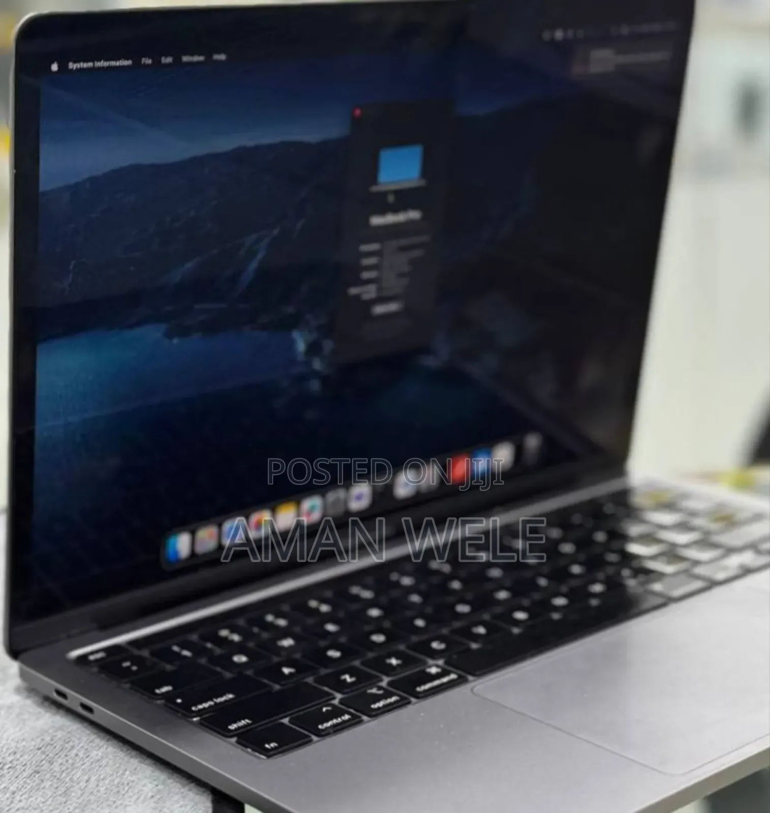 New Laptop Apple MacBook 2020 8GB Intel Core I5 SSD 256GB