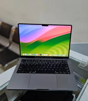 New Laptop Apple MacBook Pro M1 16GB Apple M1 Pro SSD 512GB