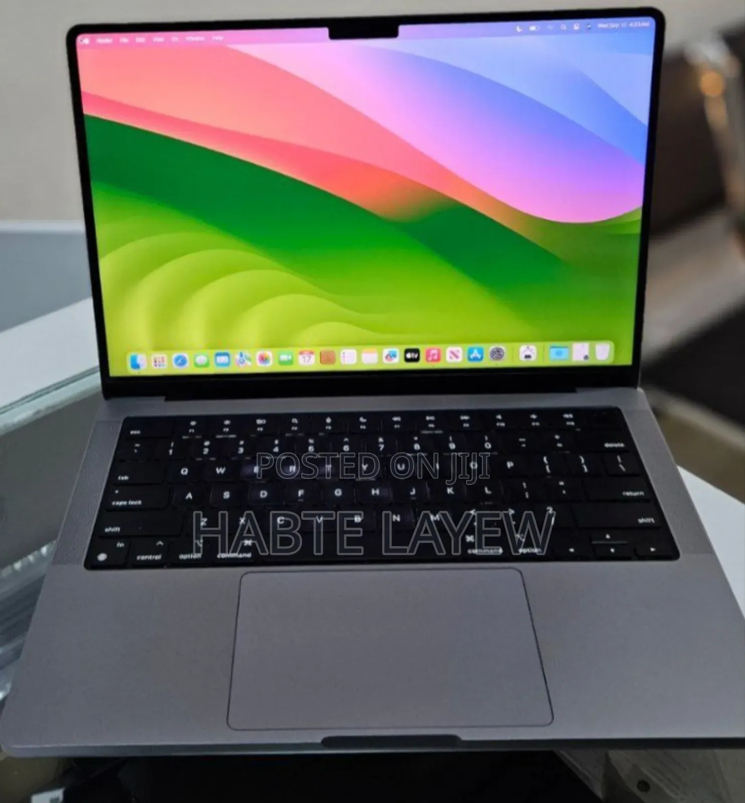 New Laptop Apple MacBook Pro 2021 M1 16GB Apple M1 Pro SSD 512GB