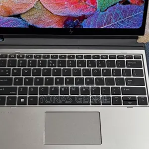 New Laptop HP X2 8GB Intel Core M SSD 256GB