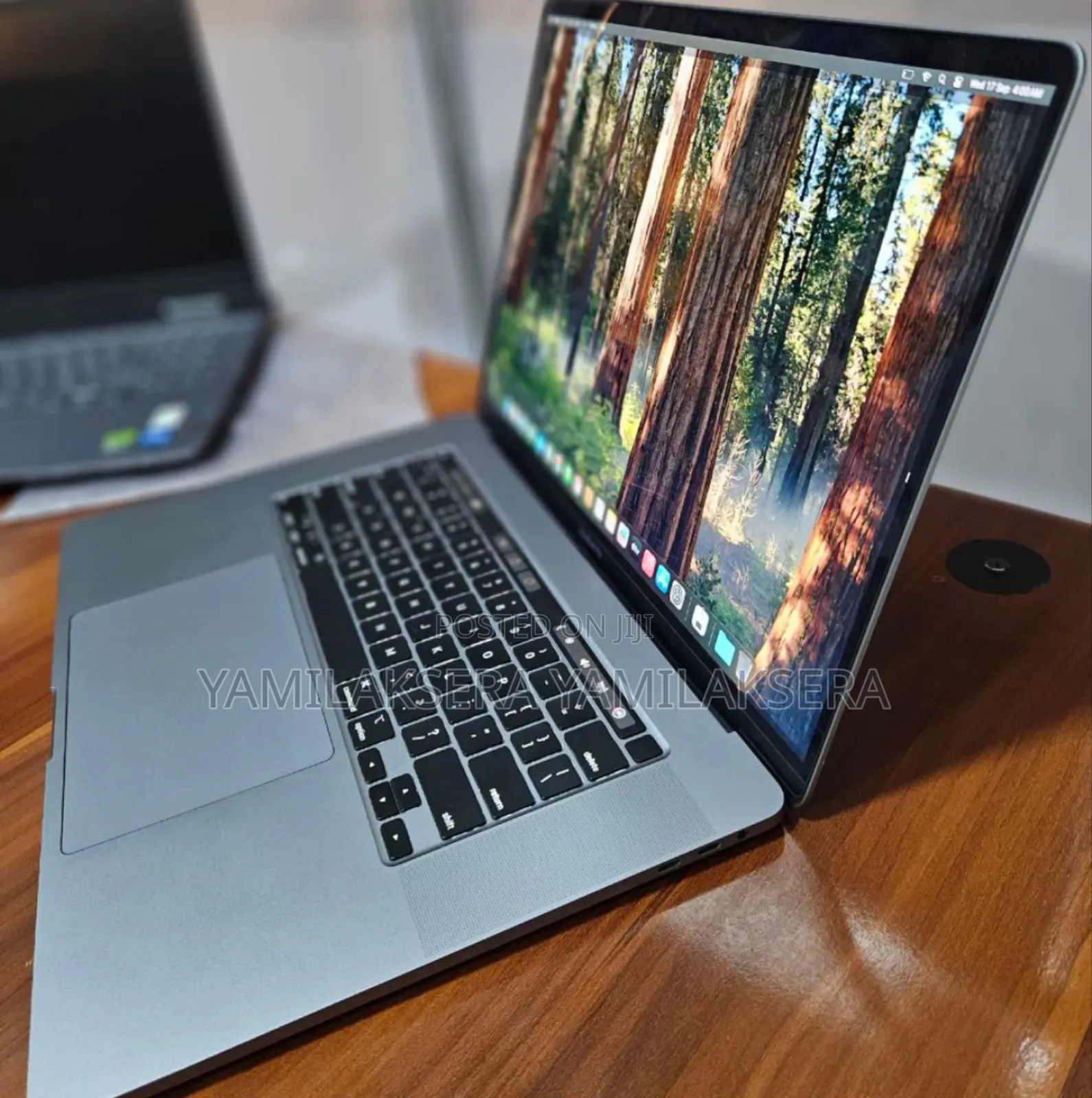 New Laptop Apple MacBook Pro 2019 16GB Intel Core I9 SSD 1T