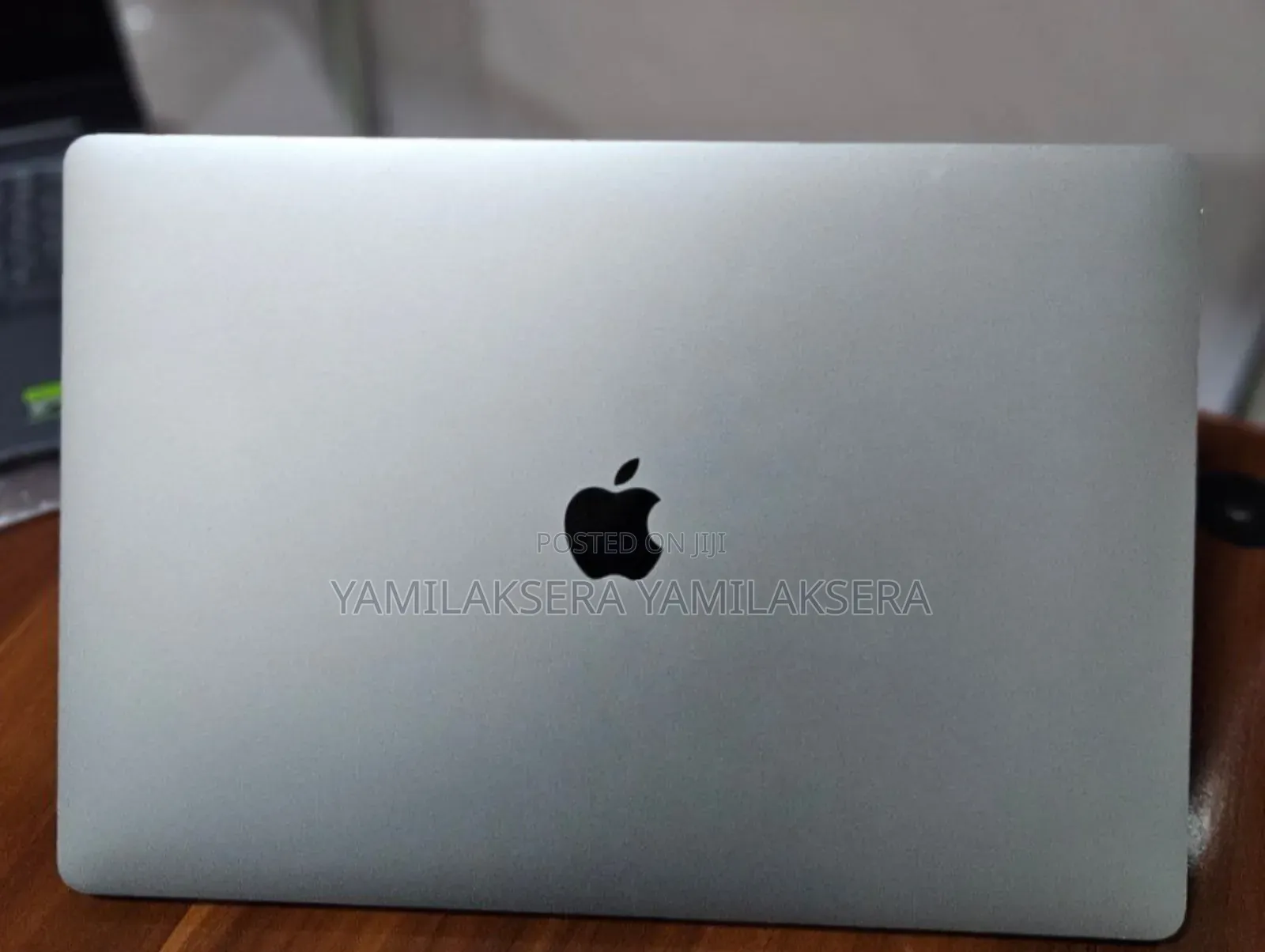 New Laptop Apple MacBook Pro 2019 16GB Intel Core I9 SSD 1T