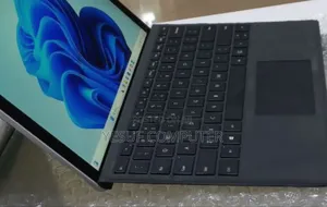 New Laptop Microsoft Surface Pro 5 16GB Intel Core I7 SSD 512GB