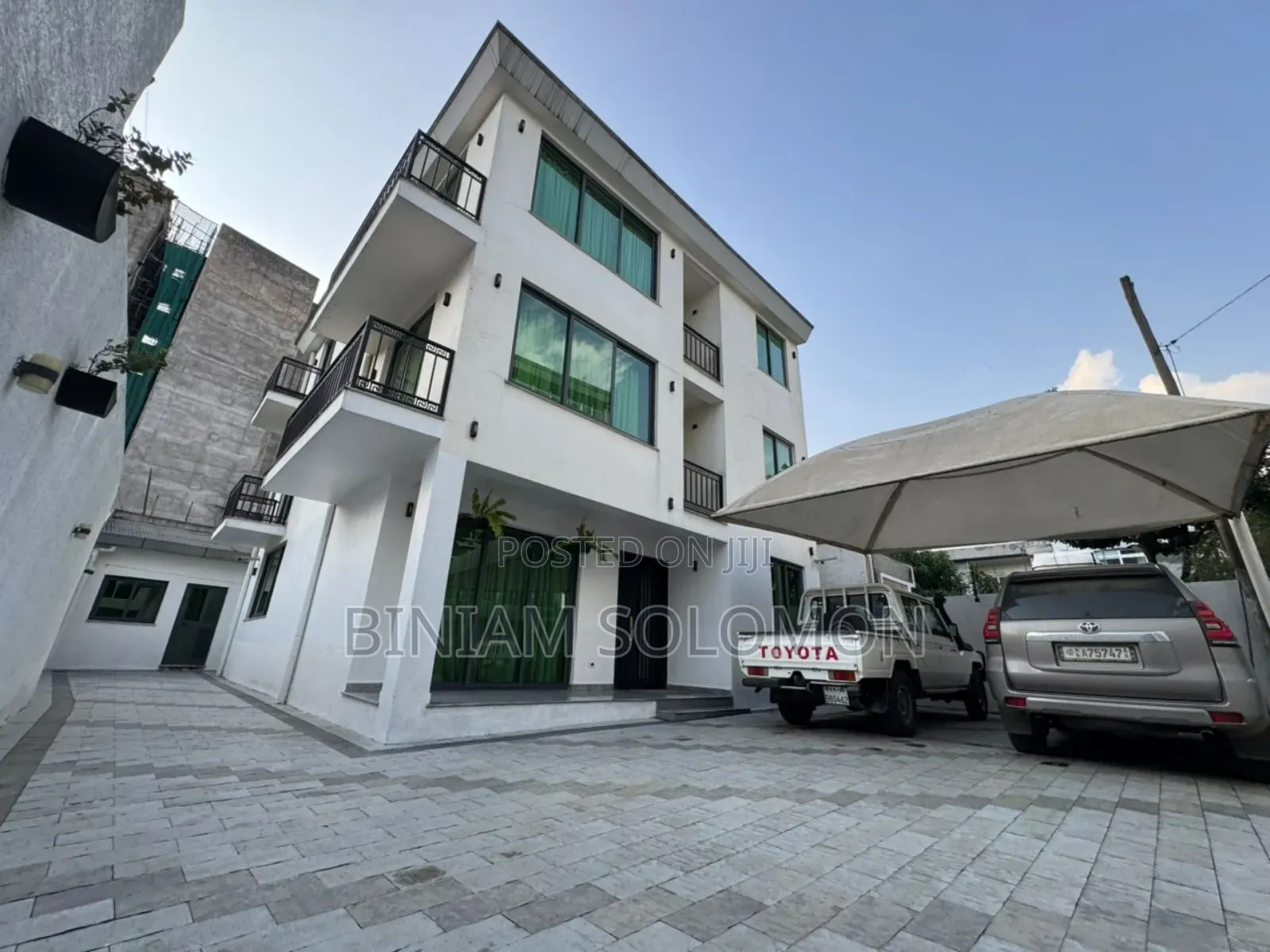 6bdrm Villa in Bole for rent