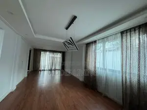 6bdrm Villa in Bole for rent