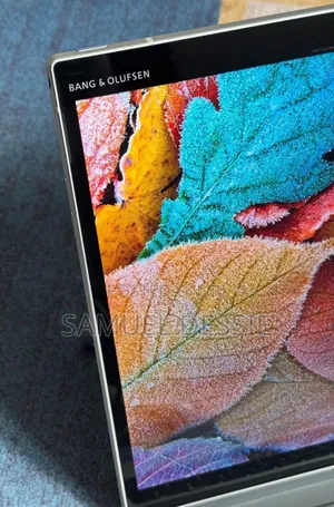 Laptop HP Elite X2 1012 8GB Intel Core M SSD 256GB