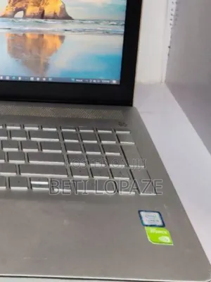 Photo - New Laptop HP Pavilion 15 8GB Intel Core I5 HDD 256GB