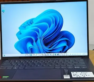 New Laptop Lenovo 32GB AMD Ryzen 9 SSD 512GB