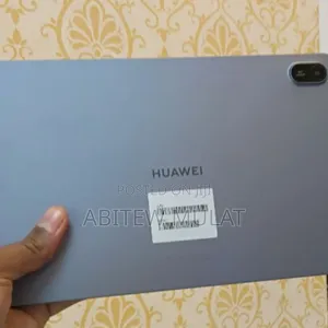 Photo - New Huawei MatePad SE 128 GB